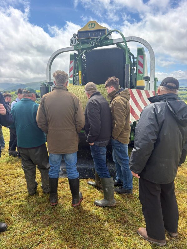 UK farmers checking out Kiwi EcoNet baling demonstration at the 2026 Royal Welsh Grasslands Show